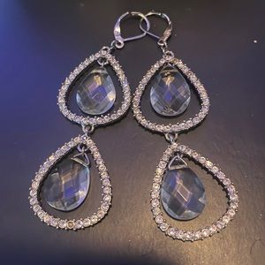 Tear drop crystal earrings. Silver